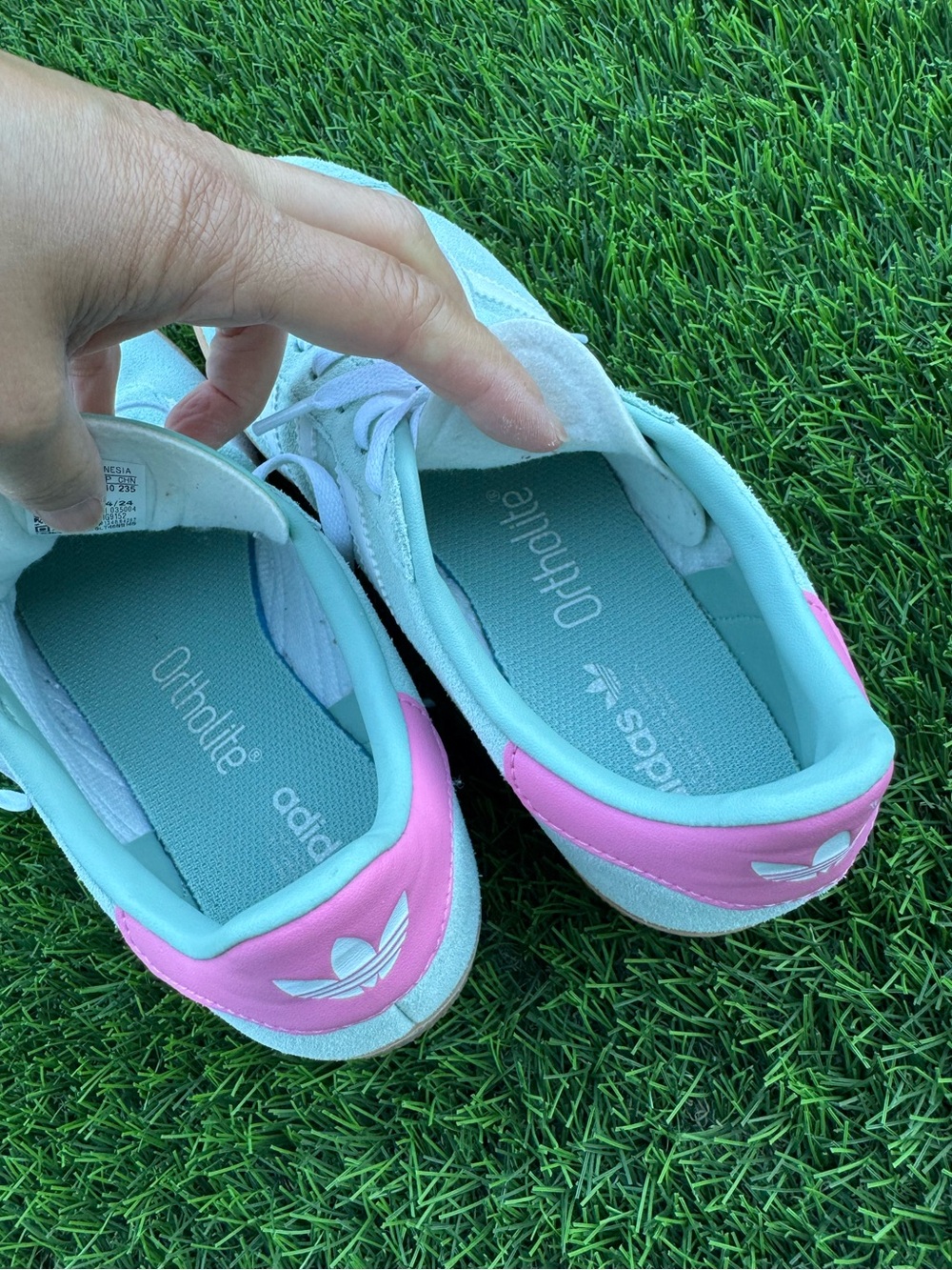 Adidas Gazelle Mint Green Suede Pink Sneakers (US 7, EU 38) - Picture 10 of 12